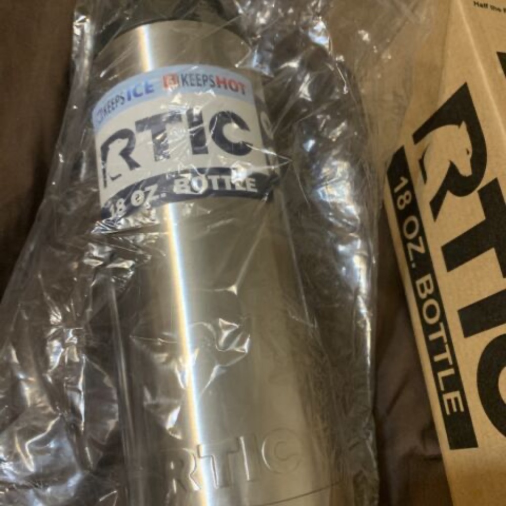 🥶RTIC🥵 Thermos/Travel Bottle Stainless Steel Double Wall Insulated Cooler - Picture 13 of 13